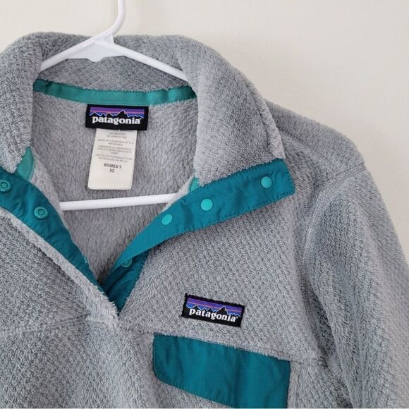 Patagonia Sweaters - Patagonia Re-Tool Snap-T Pullover in Grey with Teak/Turquoise Detail